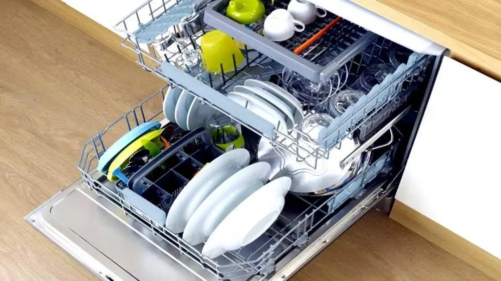 Посудомоечная машина - сияние посуды в доме Посудомоечная машина - сияние посуды в доме